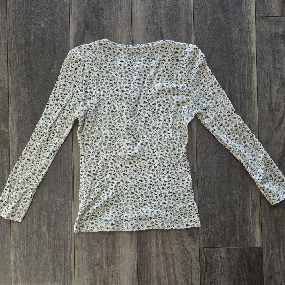 Dôen Paola Tee in Sunlit Secret Garden - Picture 11 of 13